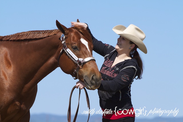 south dakota cowgirl photography, south dakota cowgirl, show horse photography, show horse photographers